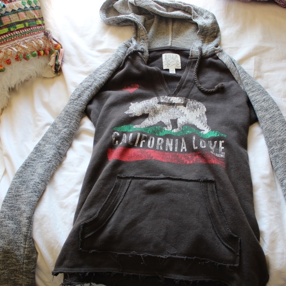 Billabong Other - Billabong California Love Hoodie Billabong Other - Billabong California Love Hoodie